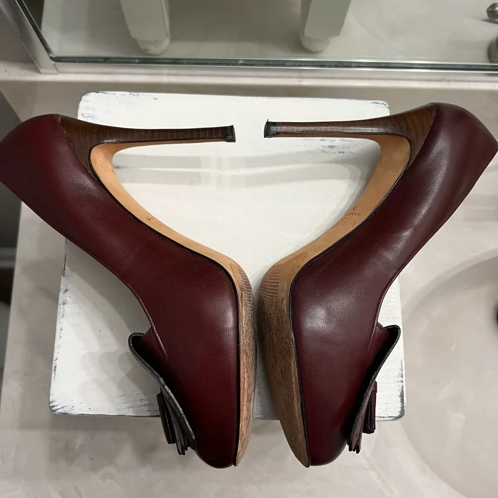 Ann Taylor Burgundy Leather Heels Size 8 - Picture 5 of 15